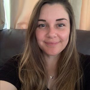 Meet your Posher, Renee